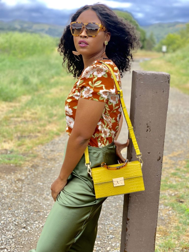 Why Now Is The Best Time To Buy the Hottest Fashion Trends for Summer 2019. Fashion Blogger wearing Forever21, and Topshop Women. 