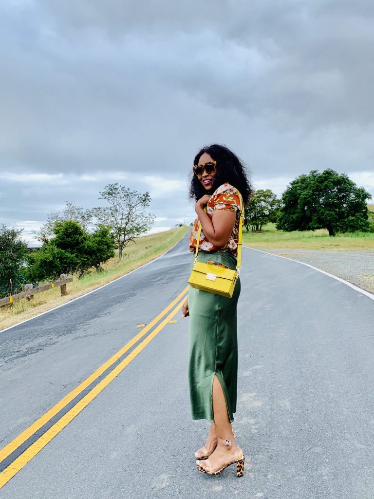 Why Now Is The Best Time To Buy the Hottest Fashion Trends for Summer 2019. Fashion Blogger wearing Forever21, and Topshop Women. 