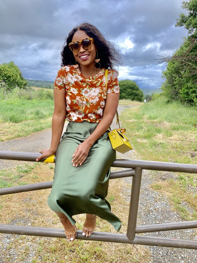 Why Now Is The Best Time To Buy the Hottest Fashion Trends for Summer 2019. Fashion Blogger wearing Forever21, and Topshop Women. 