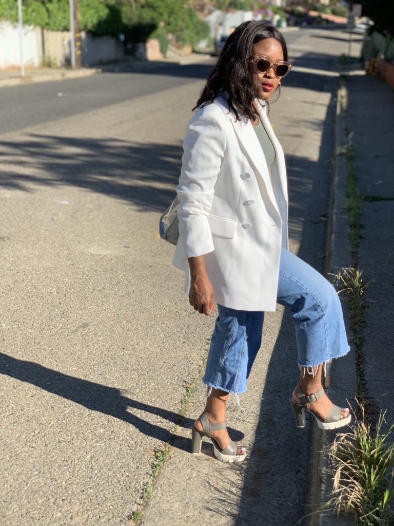 White Zara Blazer, Topshop crop top, Topshop Cropped denim, Zara clear bag, F21 Sport Sandals 