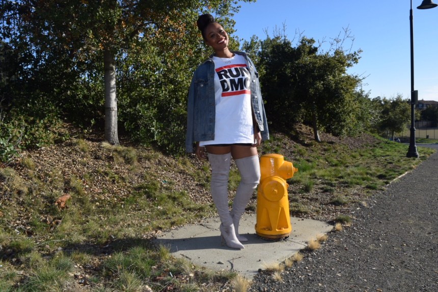 3 Easy Ways To Organize Your Life. Topshop Run DMC Logo Tee. ASOS Tight High Boots.