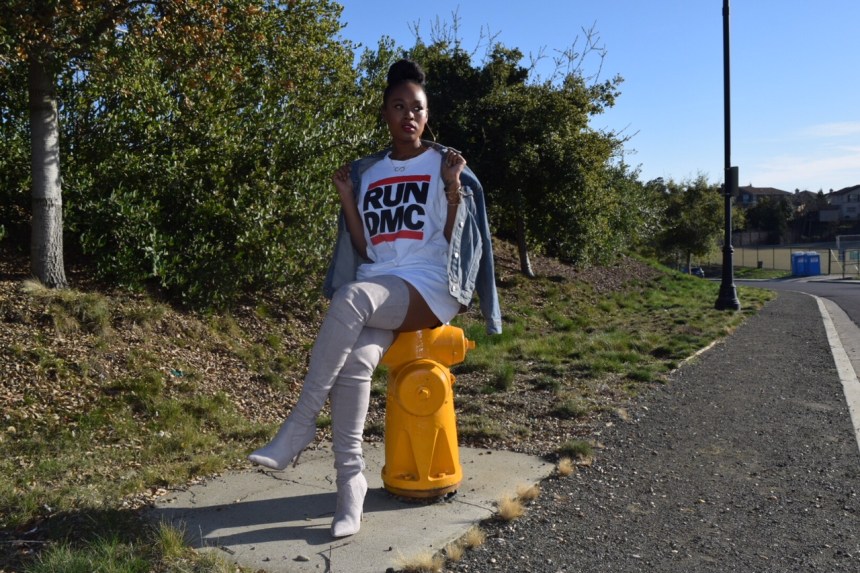 3 Easy Ways to Organize Your Life. Topshop Run DMC Logo Tee. ASOS Tight High Boots.