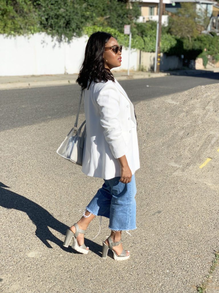 White Zara Blazer, Topshop crop top, Topshop Cropped denim, Zara clear bag, F21 Sport Sandals 
